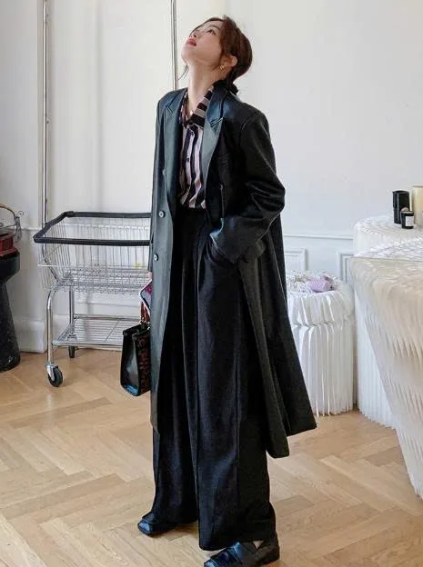 10 Cách Phối Đồ Với Áo Măng Tô Da Cực Chất 2025 9 Phối Đồ Với Áo Măng Tô Da