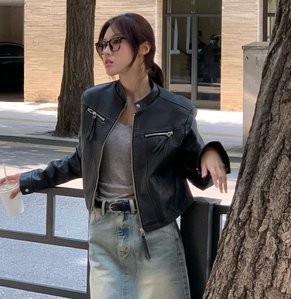 Xu Hướng Áo Da Nữ 2025 - Màu Sắc & Kiểu Dáng Hot 1 Xu Hướng Thời Trang Bền Vững Trong Áo Da 2025