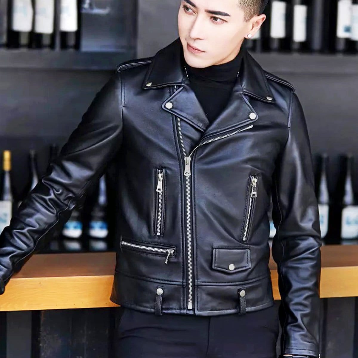 Top 10 Mẫu Áo Da Nam Đẹp, Chất Nhất 2025 11 Áo Da Biker Cổ Bẻ Huyền Thoại