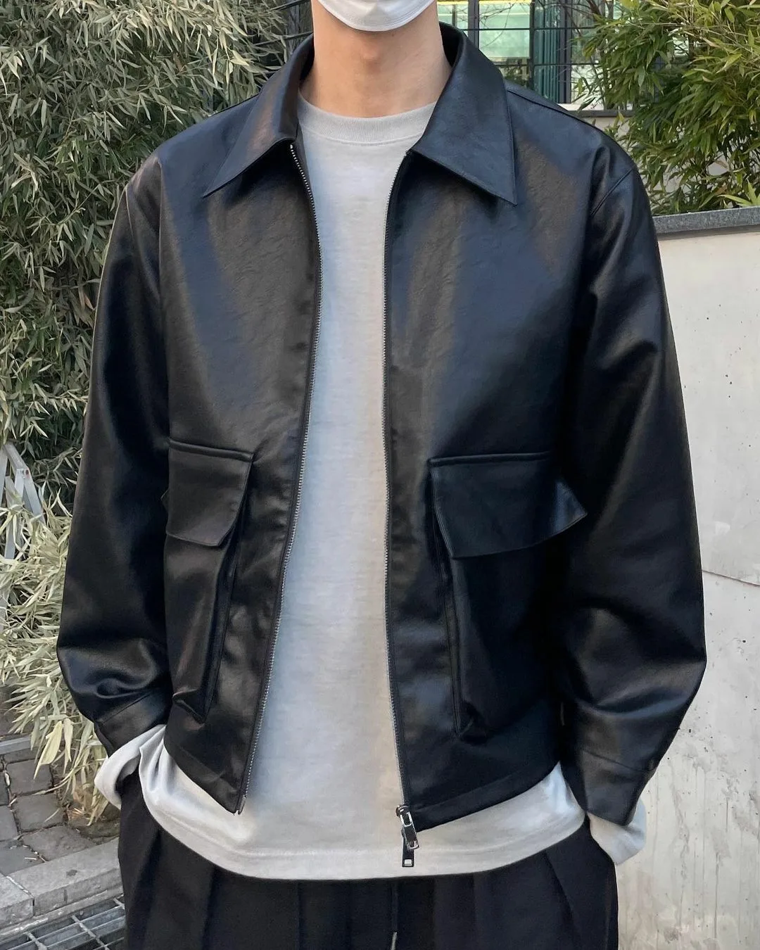 Phối Với Áo Thun Và Quần - Phong Cách Streetwear