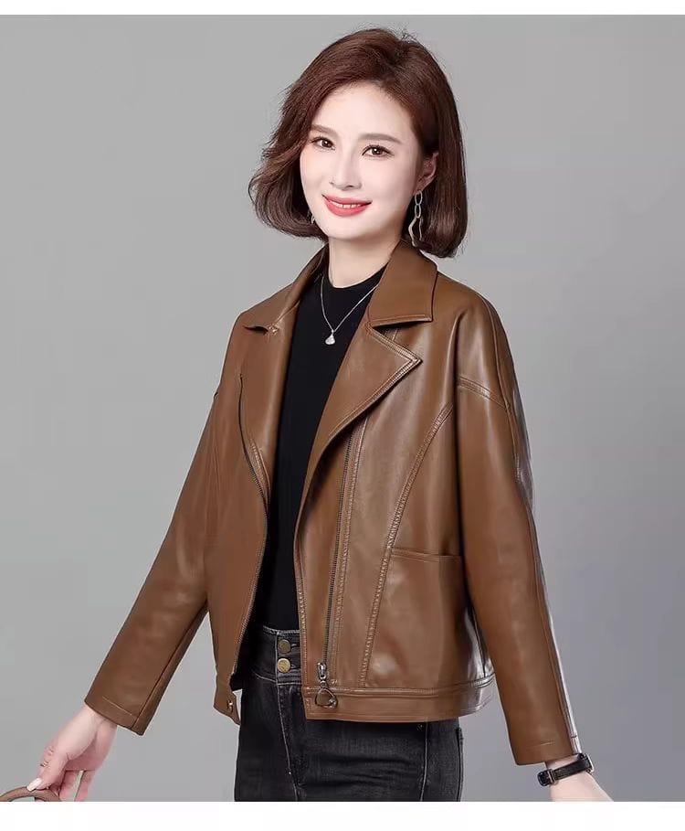 Cách Phối Đồ Với Áo Da Nữ Theo Xu Hướng 2025