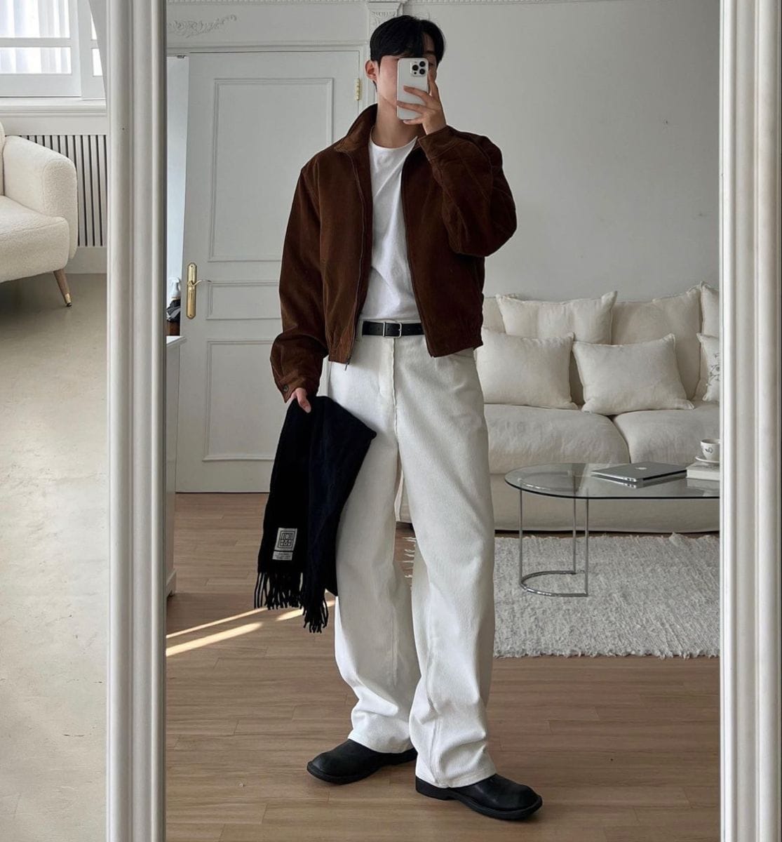 Áo Da Nam Đi Với Quần Gì Cho Hợp? 13 Quần Kaki – Phong Cách Smart Casual Tinh Tế