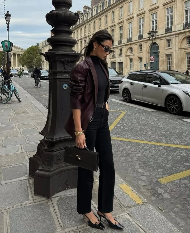 Phối Vest Da Nữ Đi Làm & Dự Tiệc - 8 Outfit Gợi Ý 10 Vest Da Nữ + Áo Len Cổ Lọ + Quần Xuông