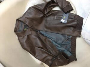 Cổ bẻ viền dầu Bomber cao cấp - Nâu
